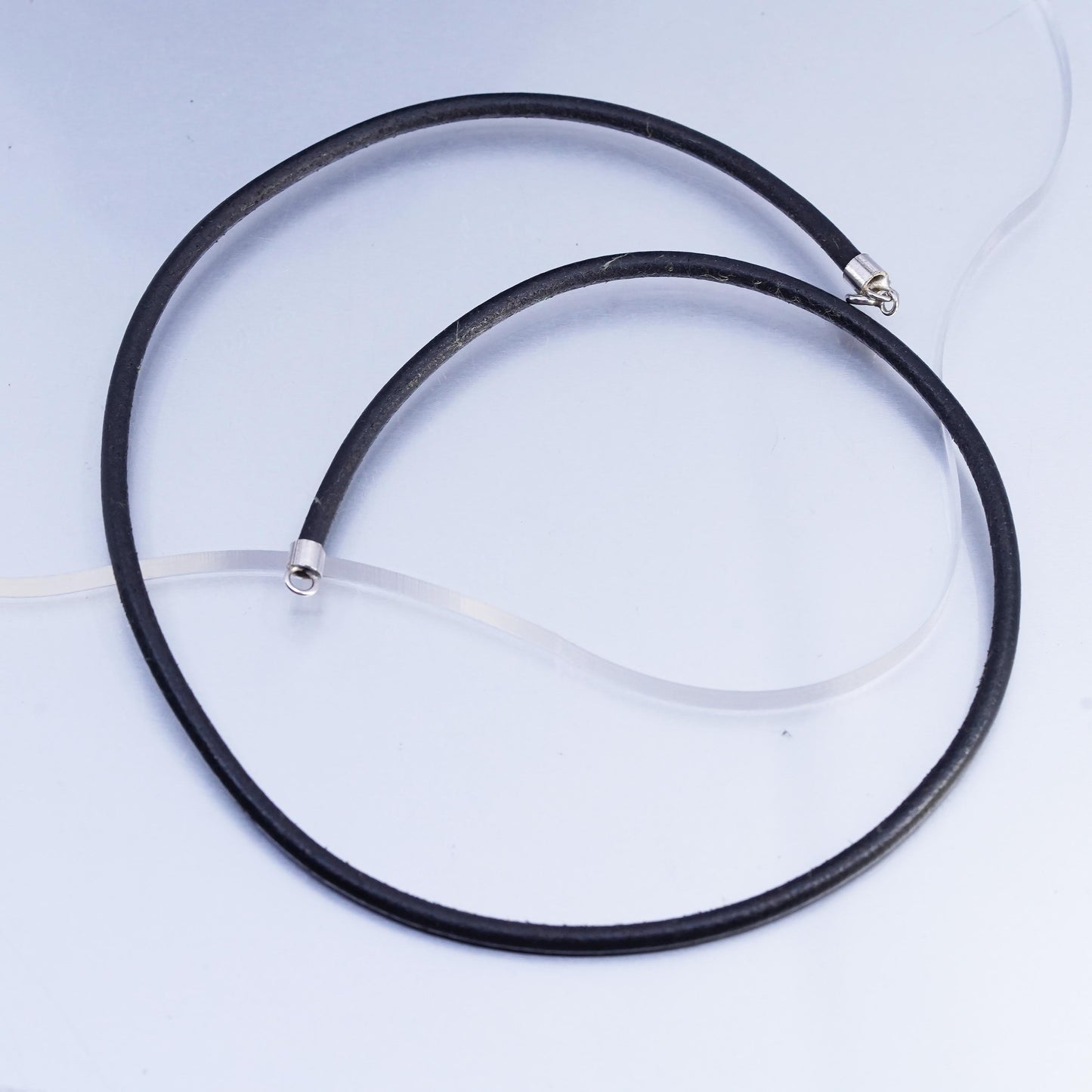 18” 3mm, Vintage Sterling 925 Silver Clasp with black Leather Necklace