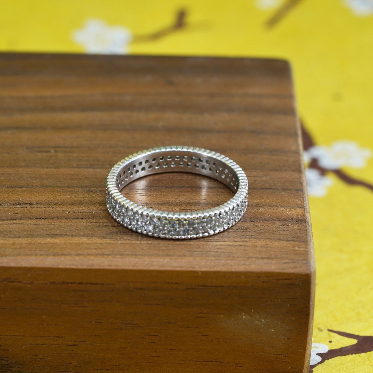 Size 9, vintage Sterling silver ring, 925 band with cz