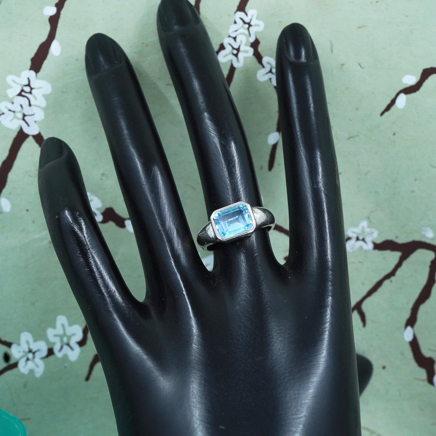 Size 7.5, vtg Sterling silver statement ring, 925 stackable band w/ blue topaz