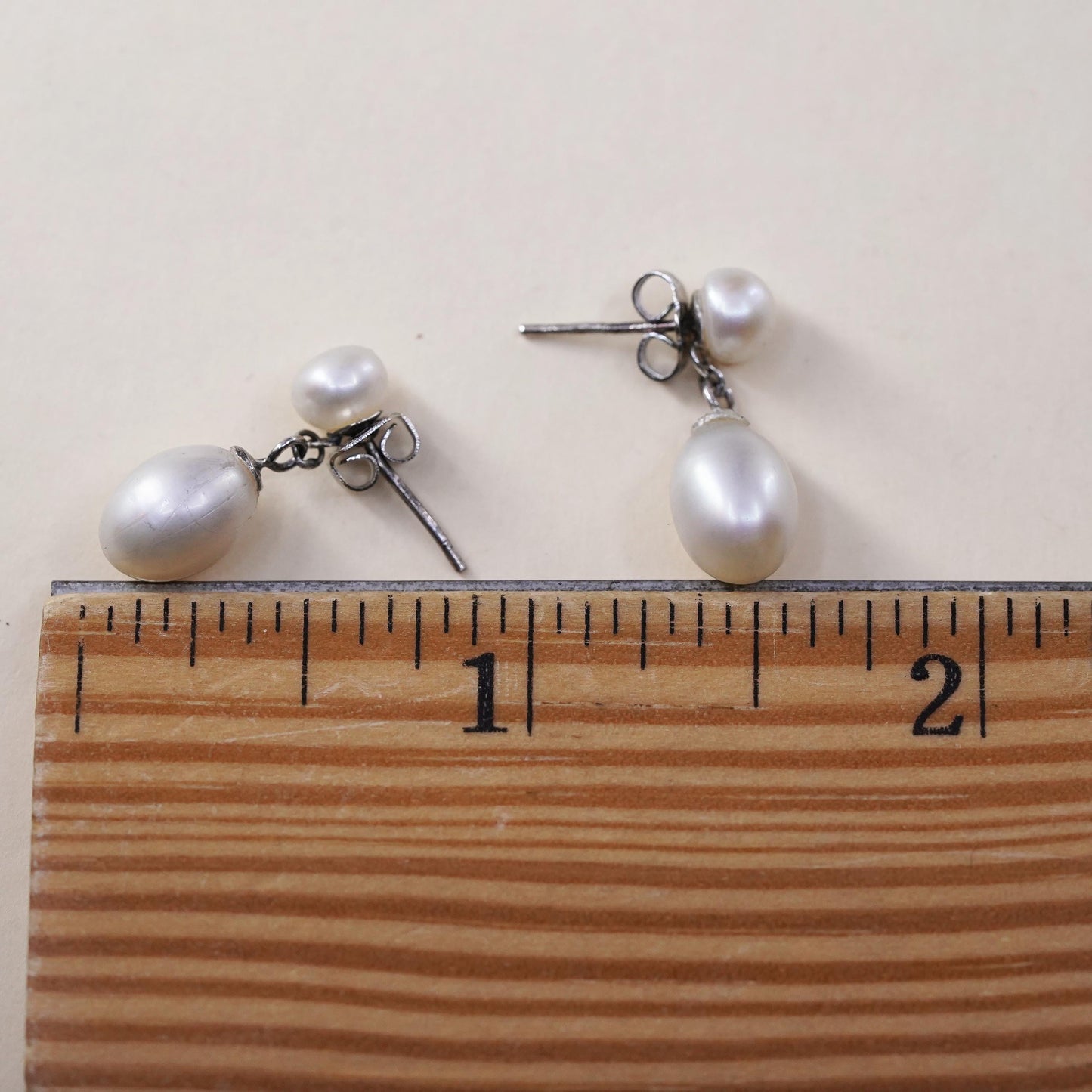 Vintage Sterling 925 silver handmade earrings with oval shaped freshwater pearl