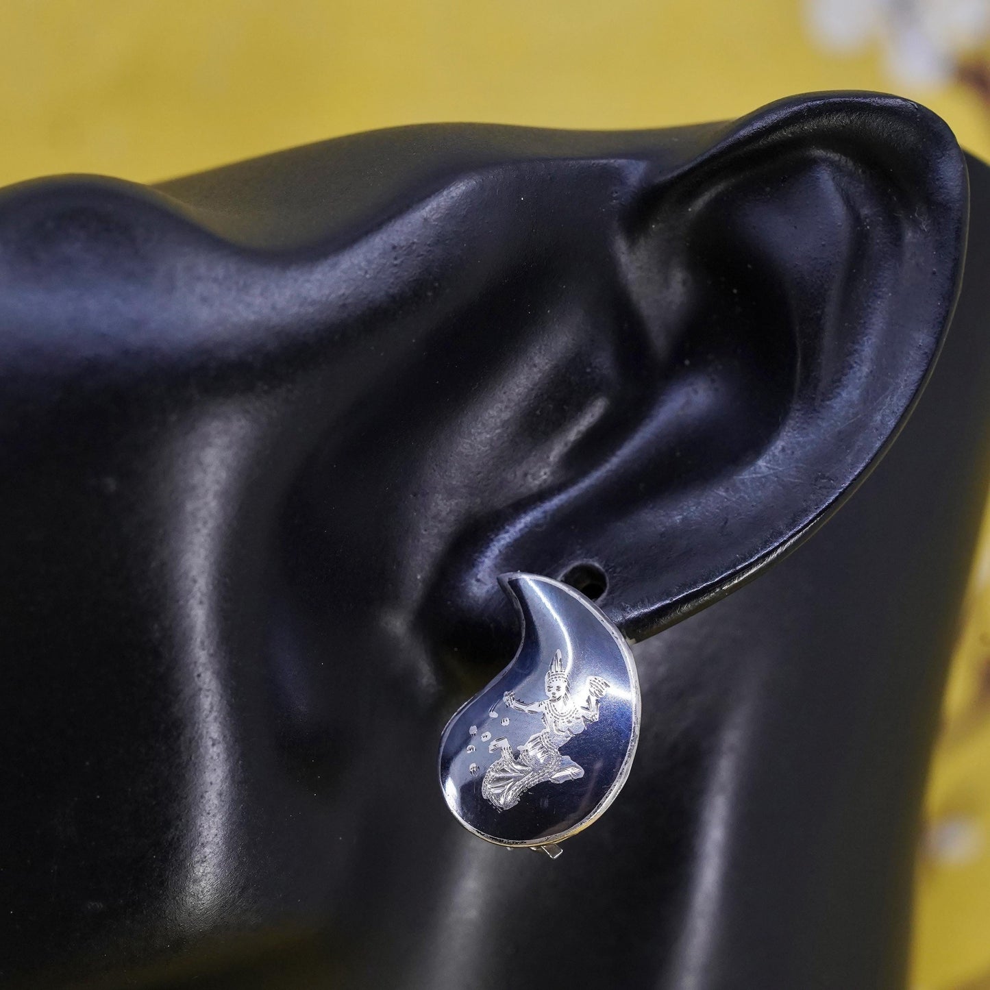 Siam sterling silver clip on earrings, 925 India teardrop earrings, niello