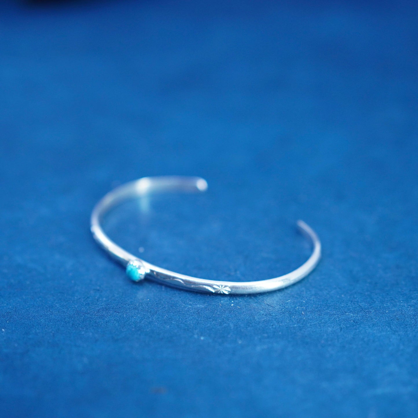 5.75”, Native American H.T. Heber Tsosie Sterling silver bracelet, 925 cuff