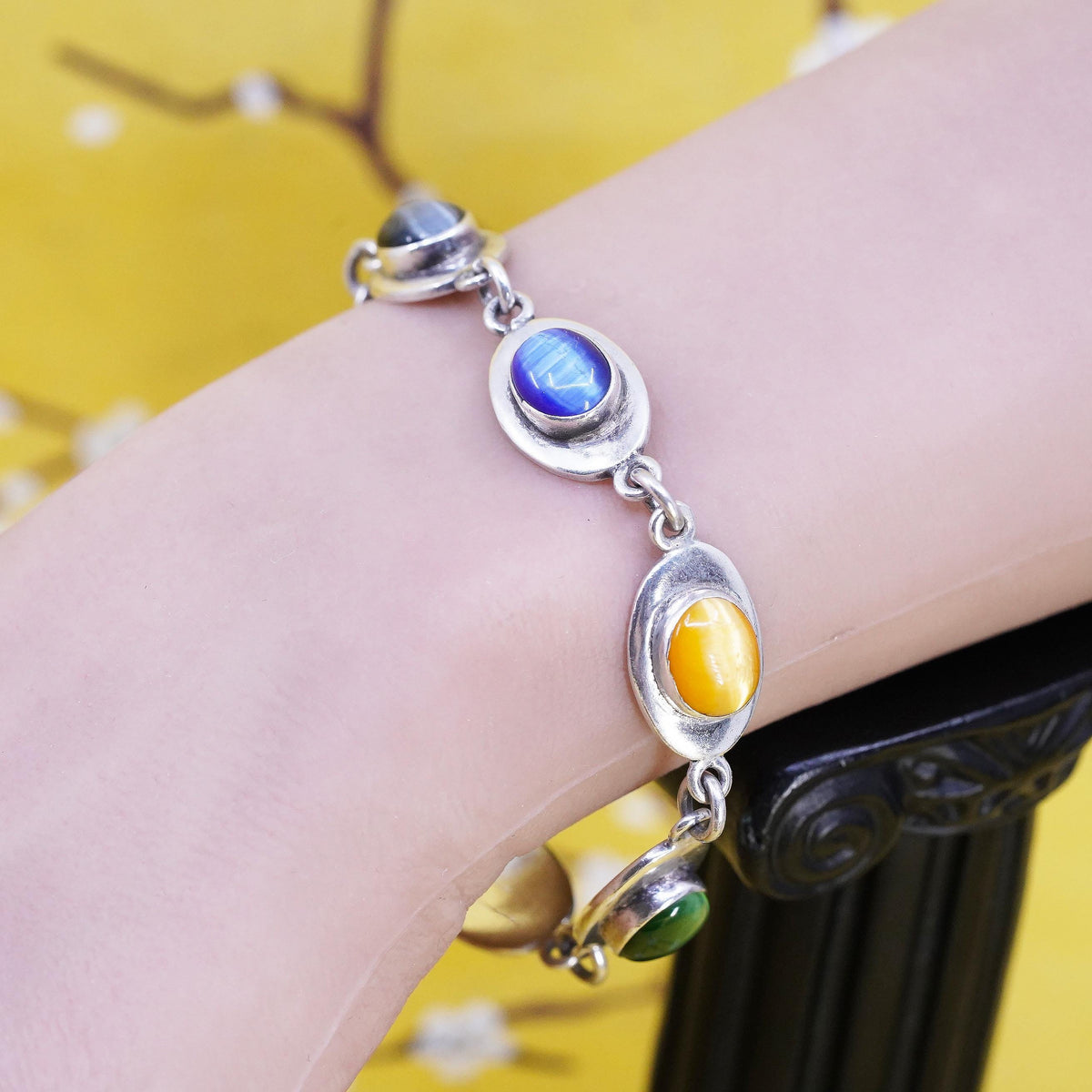 7", Mexican Taxco Sterling 925 silver bracelet multi color oval cat’s eye