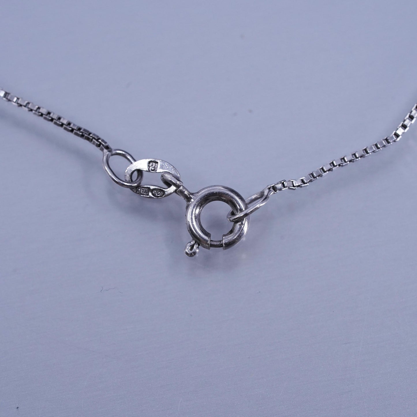 18”, Vintage Sterling 925 silver box necklace pearl green crystal bead pendant