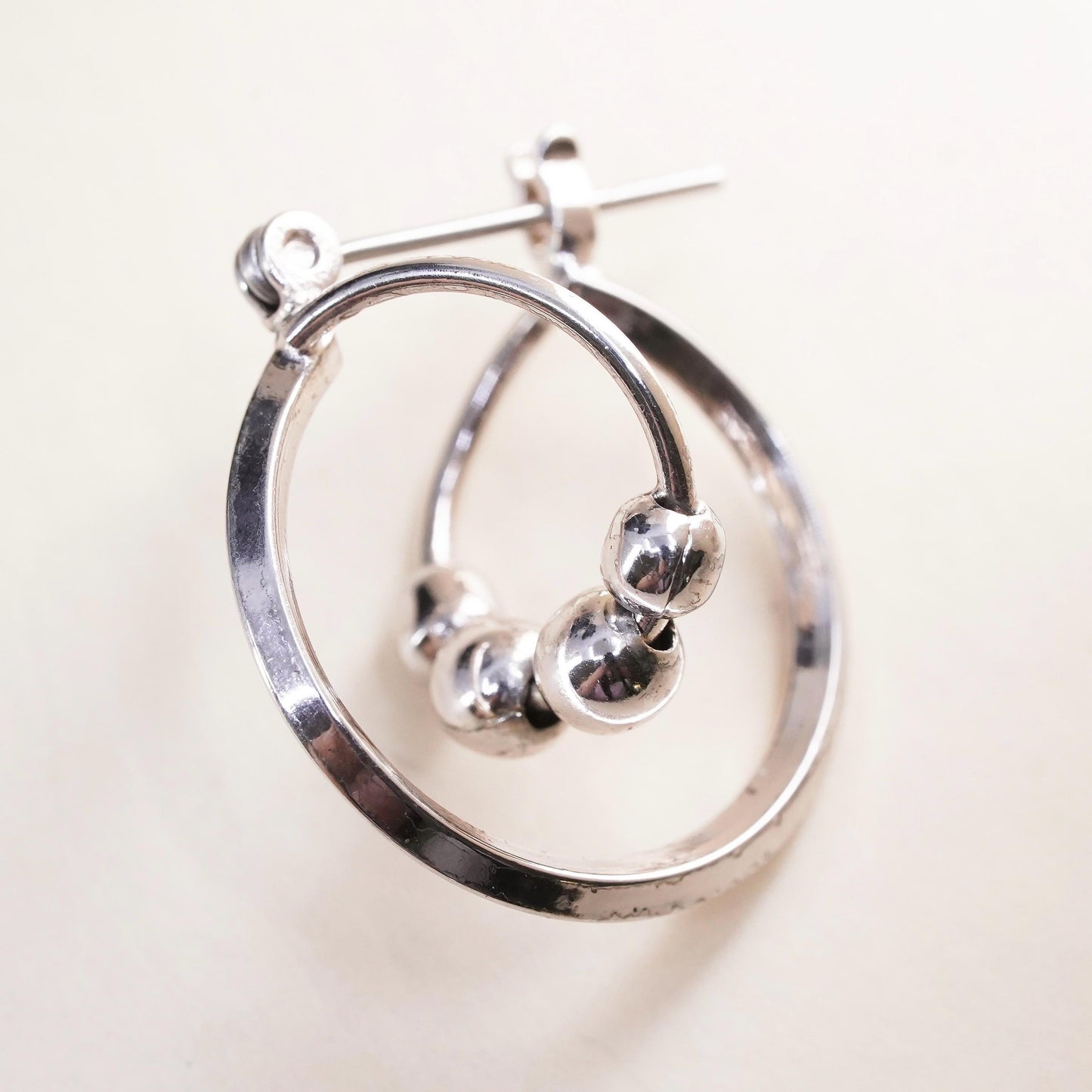 0.75", Vintage sterling silver loop single earring, entwinted hoop with beads