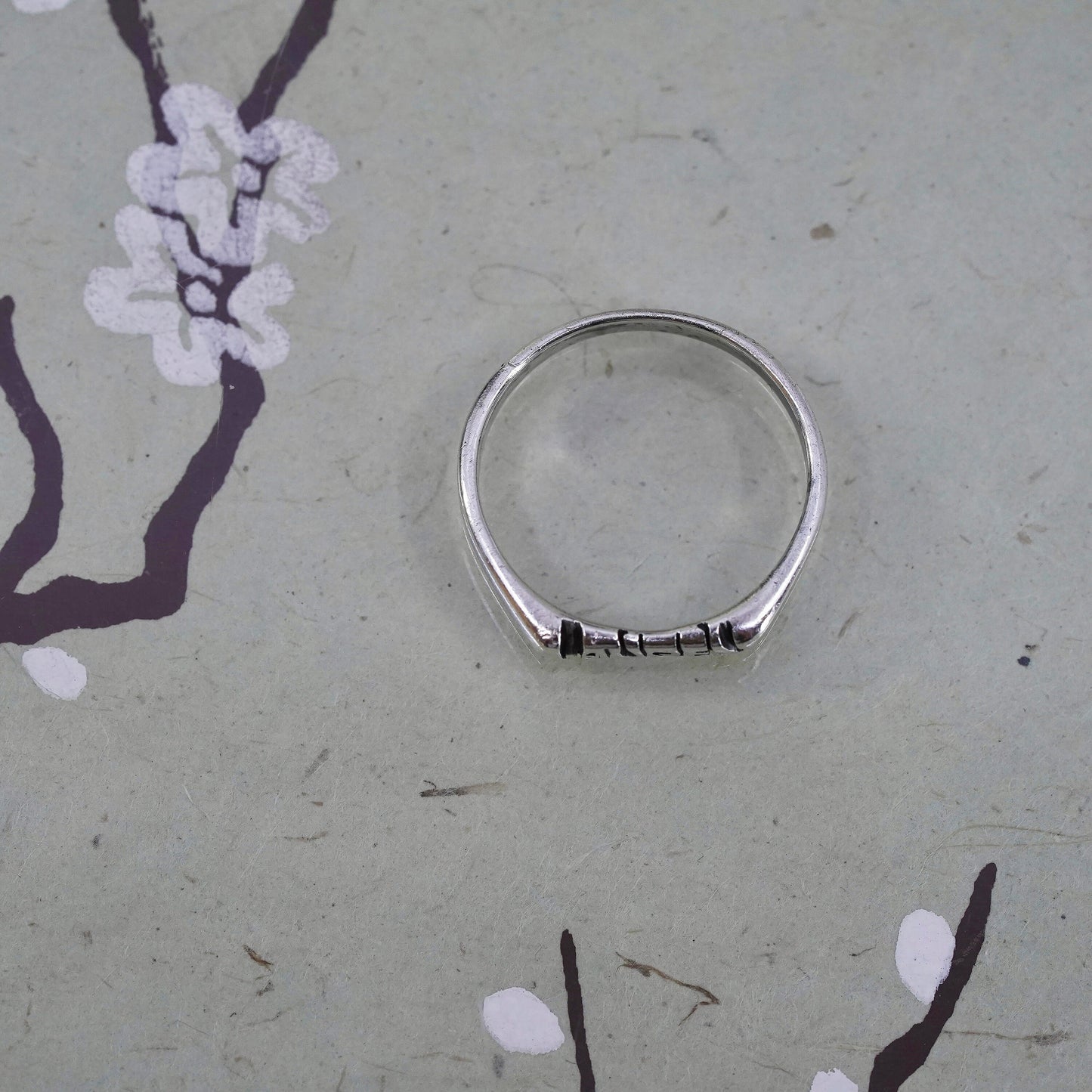 Size 8, vintage Sterling silver handmade ring, 925 name “Lauren” stackable band