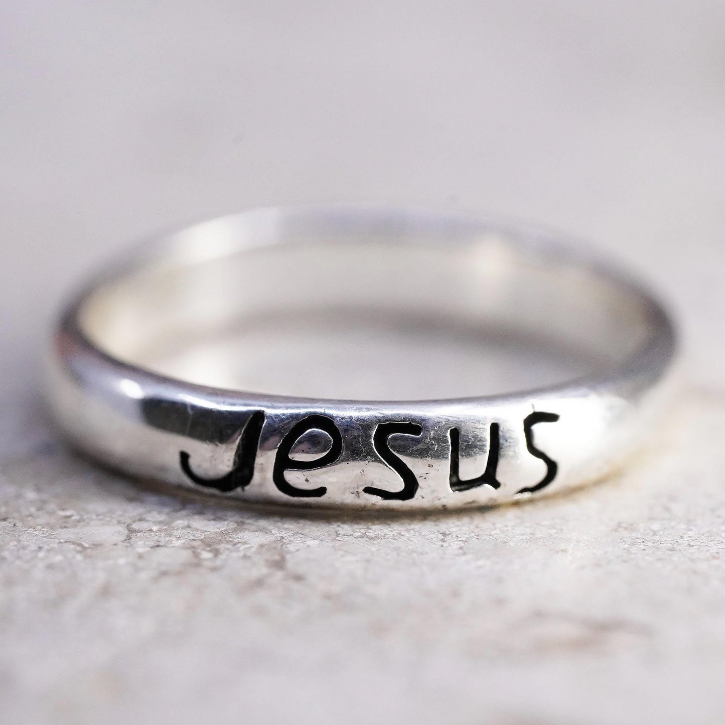 Size 8, vintage sterling silver handmade ring, 925 band with Jesus embossed