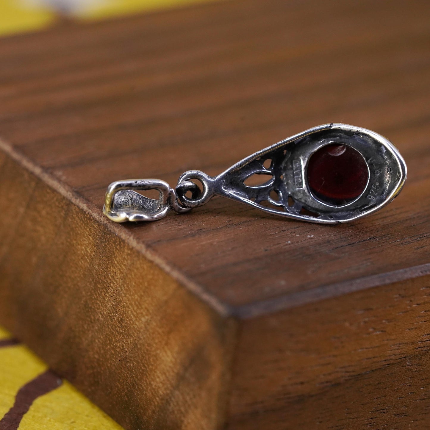 Vintage Poland Sterling 925 silver handmade pendant with oval Amber