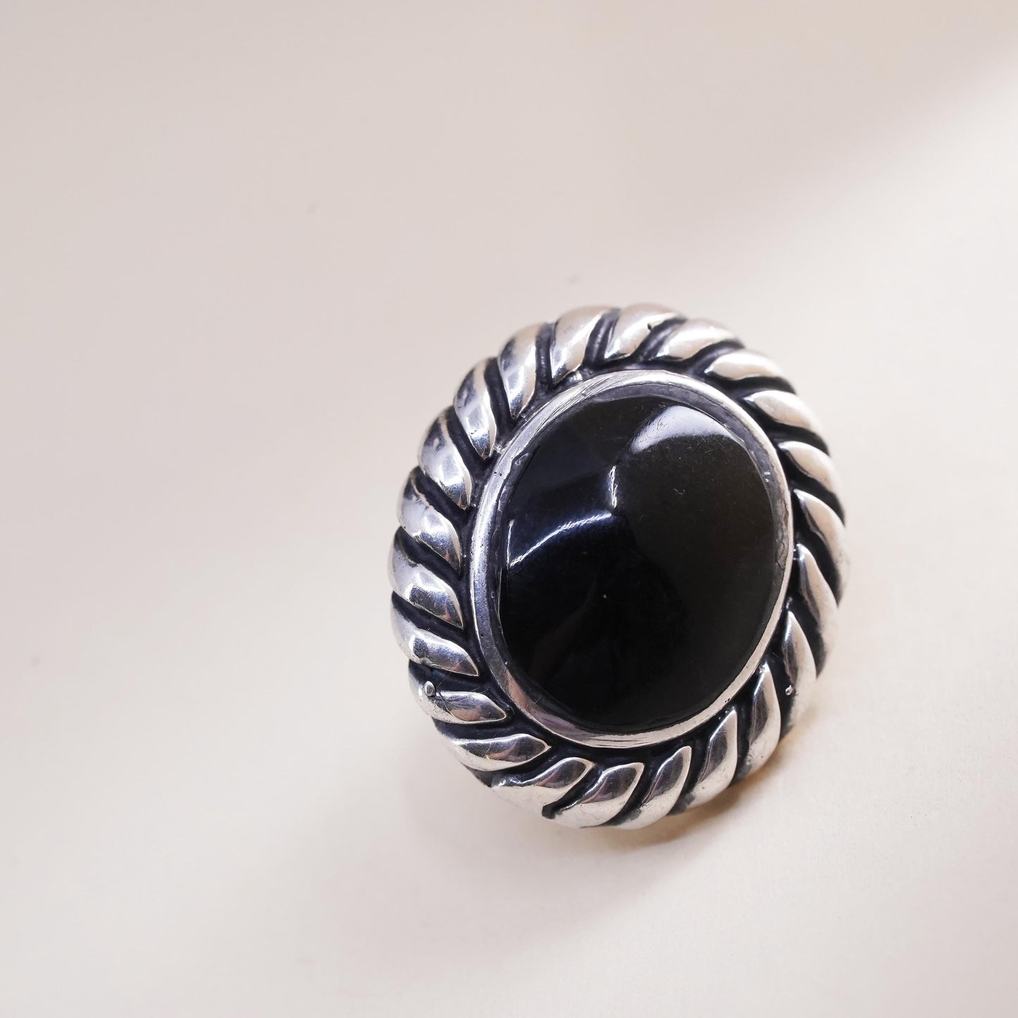 southwestern Mexican Sterling 925 silver handmade stud onyx, single earring