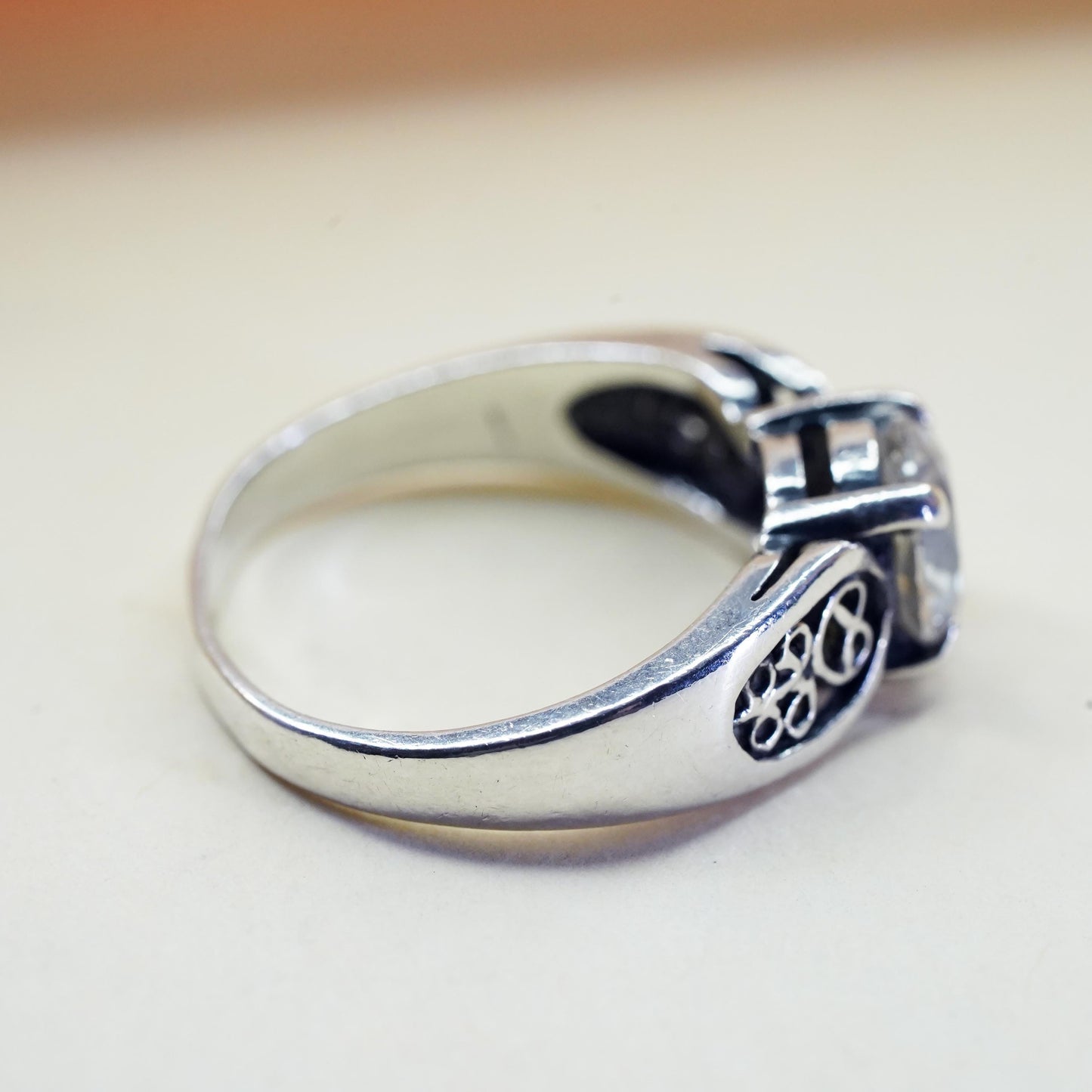 Size 6.5, vintage Sterling 925 silver Statement ring with cz