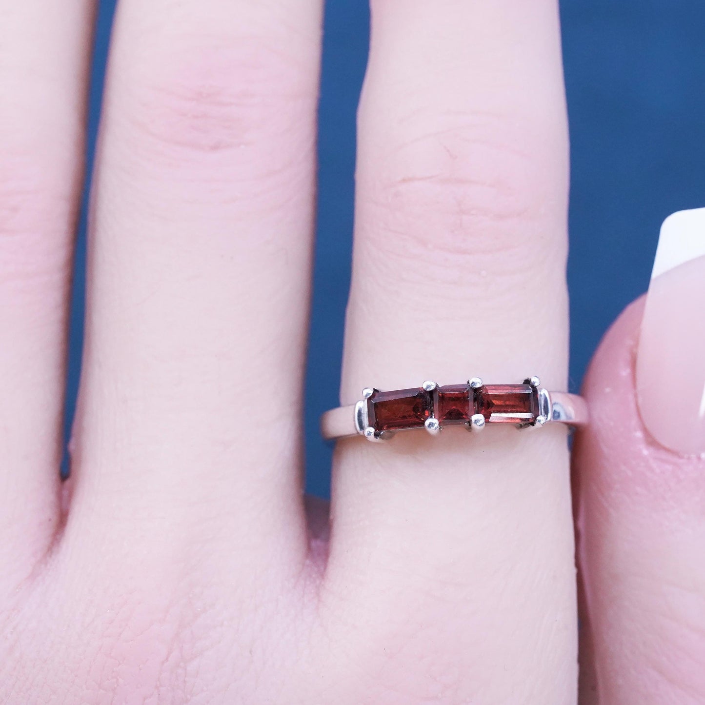 Size 8, Nicole Miller Sterling 925 silver stackable band ring with ruby stone