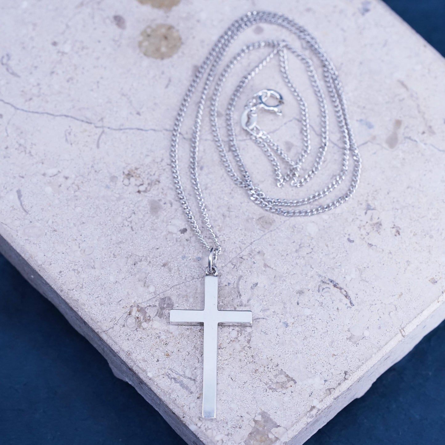 20” 2mm, vintage Sterling 925 silver handmade curb chain necklace with cross