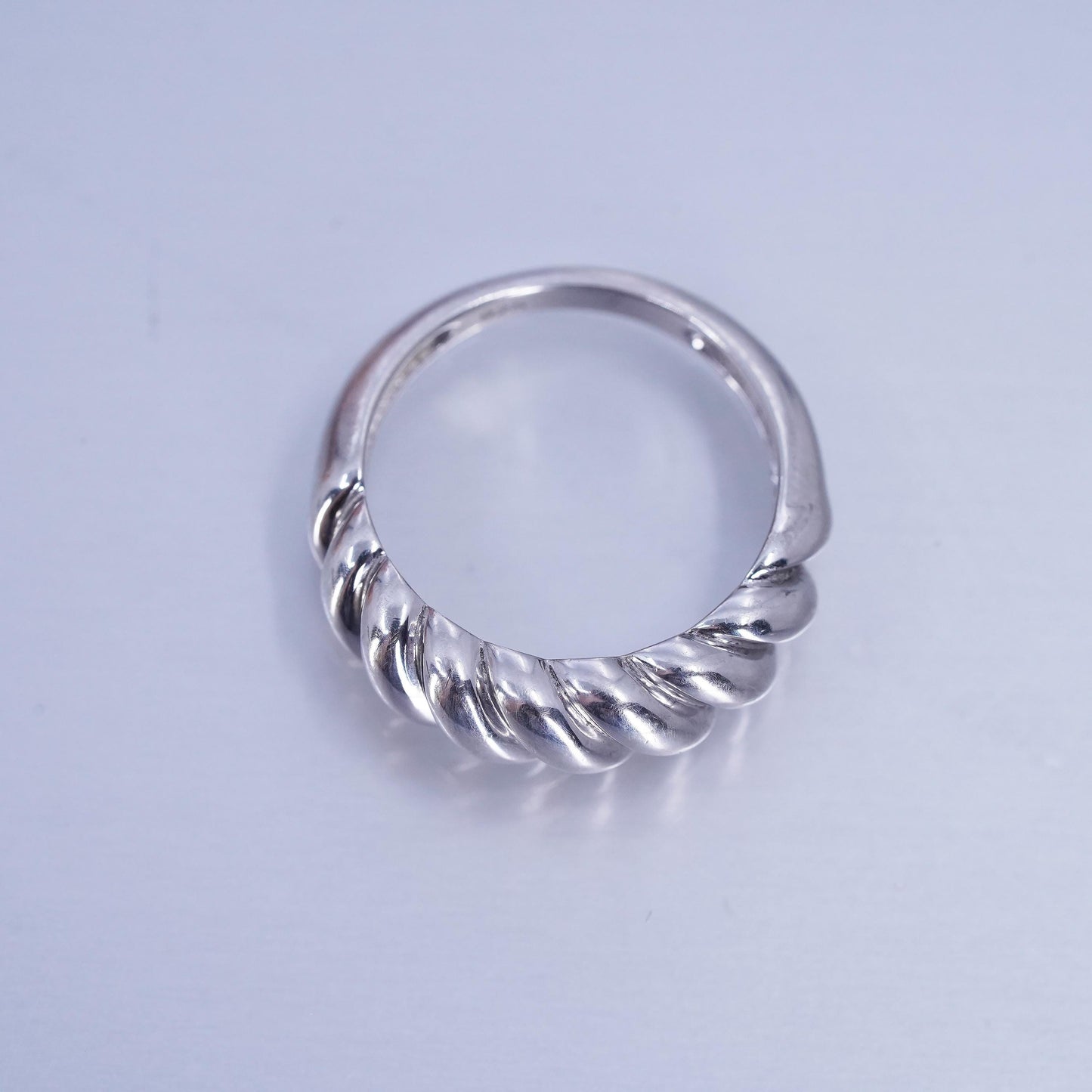 Size 6, vintage Sterling 925 silver handmade ring, modern ribbed band
