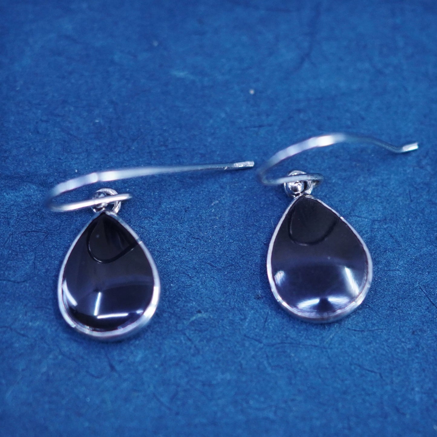 Vintage Sterling Silver 925 earrings with teardrop Black Onyx