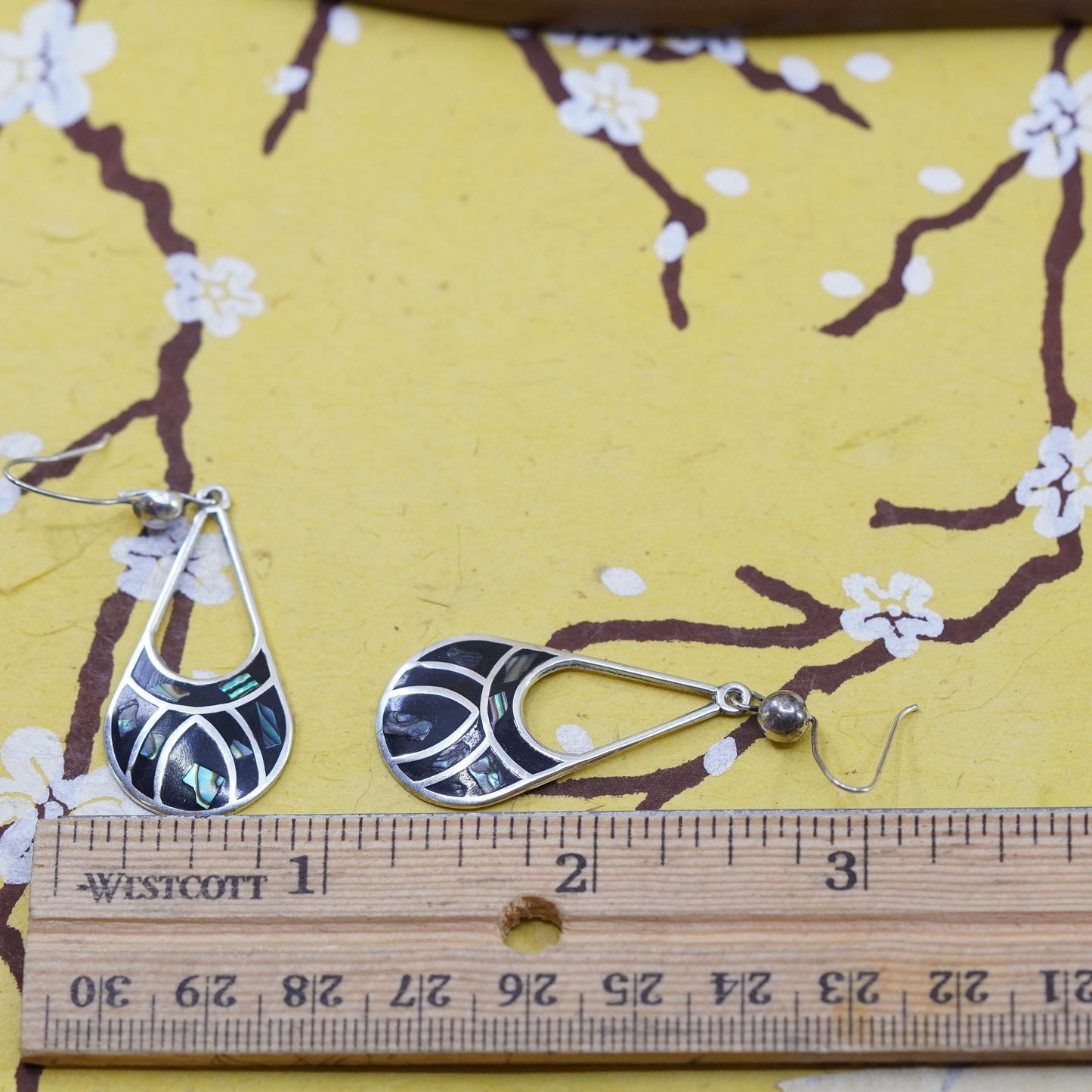 Vintage Sterling silver handmade earrings, 925 teardrop with abalone inlay
