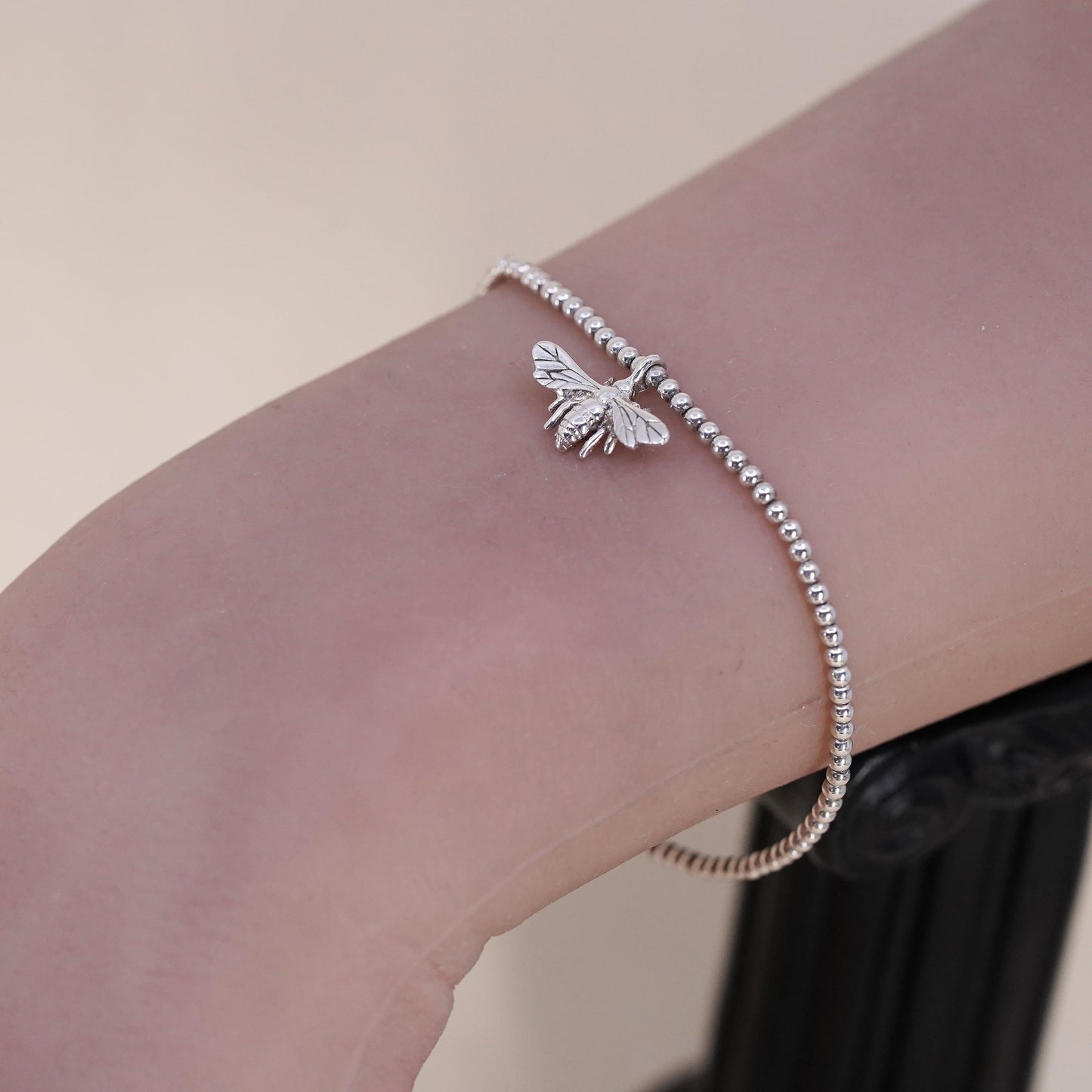 6.75", sterling silver stretchy band bracelet, 925 beads chain with bee charm