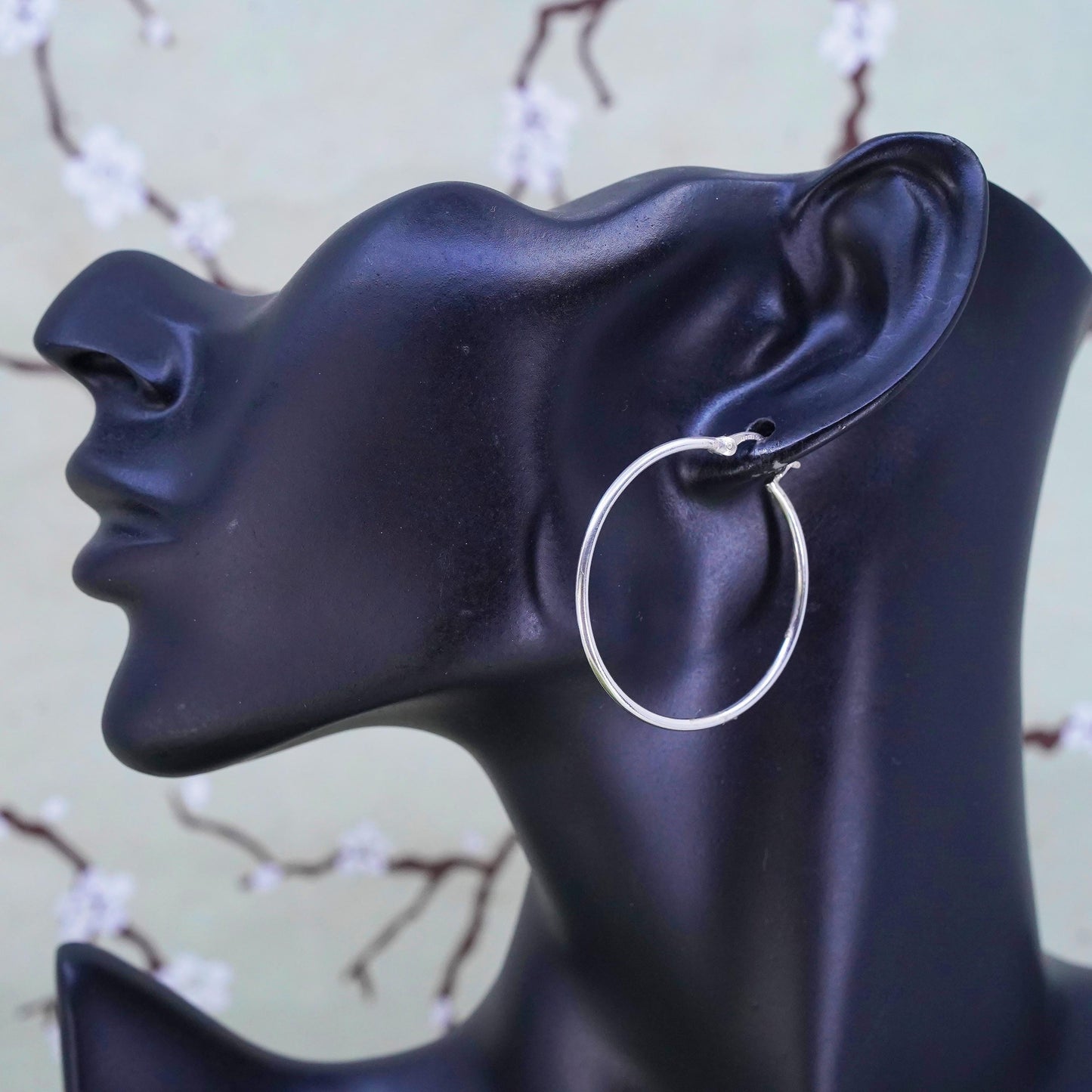 1.5” Vintage sterling silver loop earrings, fashion minimalist primitive hoops