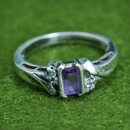 Size 7, Vintage sterling 925 silver handmade ring with amethyst and diamond