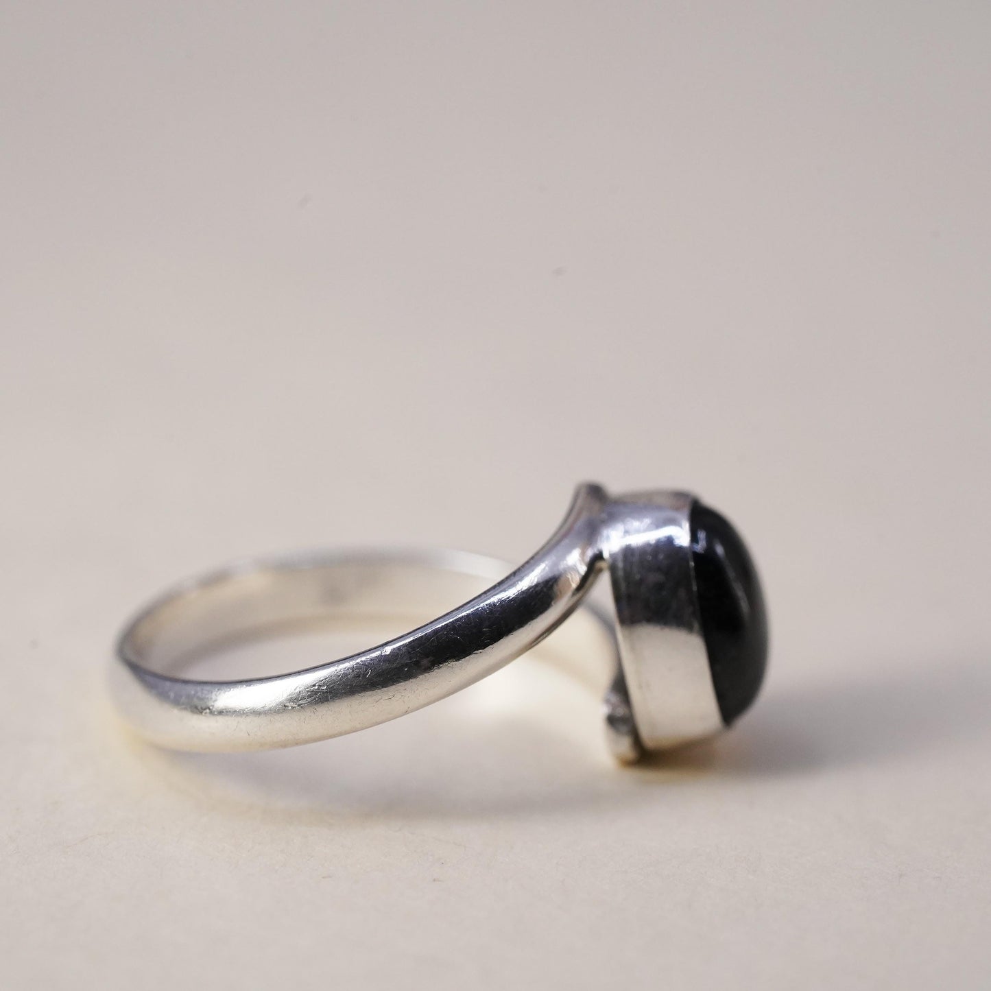 Size 5, vintage Sterling 925 silver handmade yin yang ring with onyx