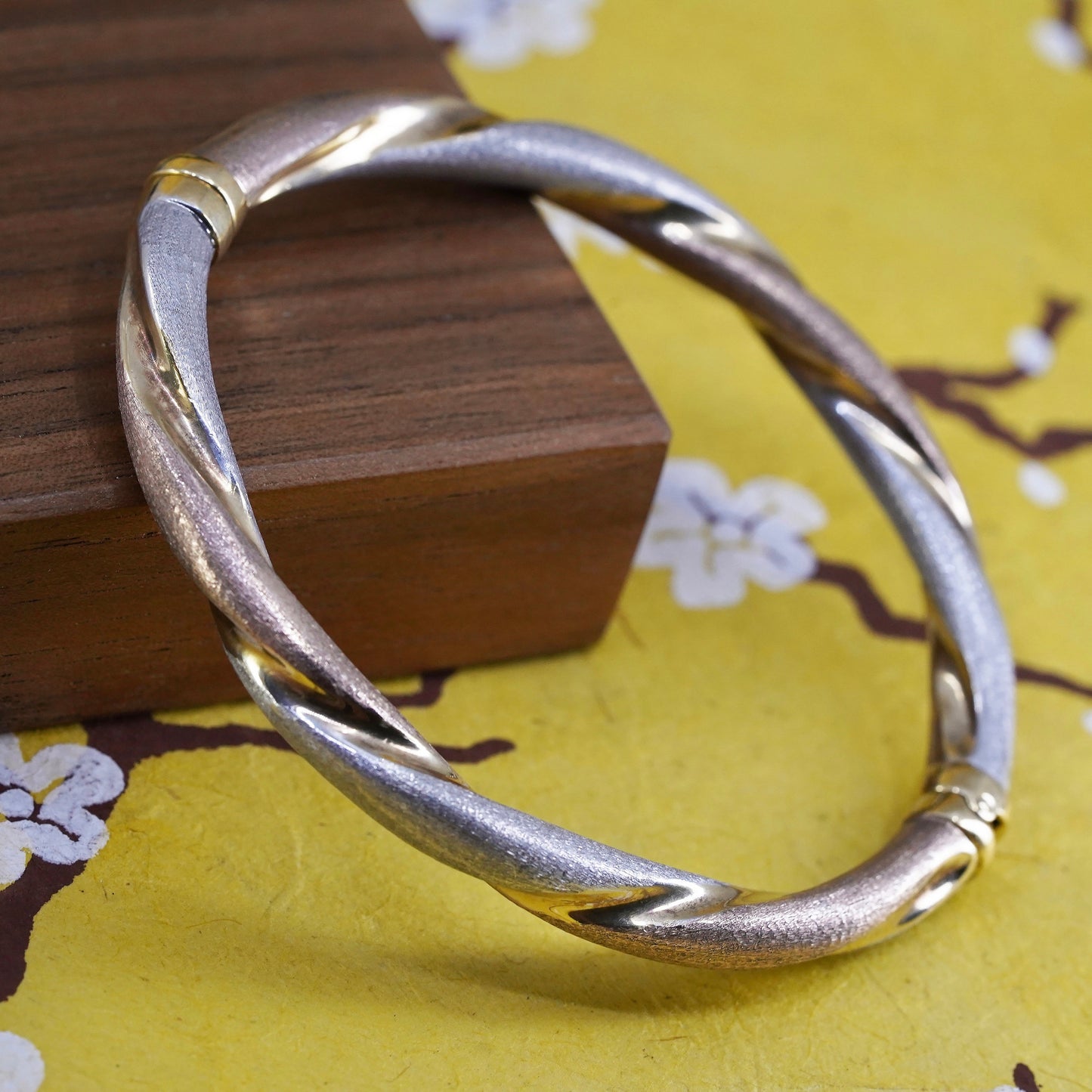 7”, triple tone rose yellow gold Sterling silver bracelet, Italy 925 bangle