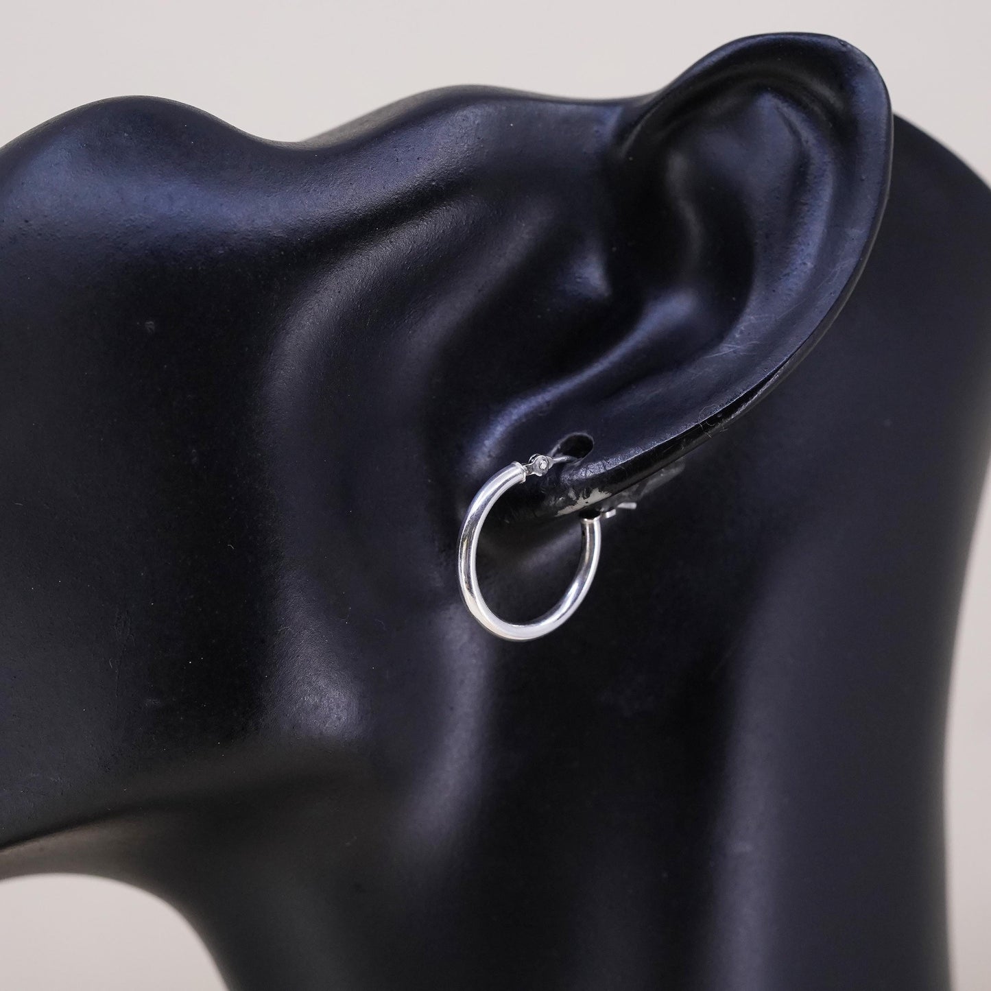 0.75", Vintage sterling silver loop single earring, fashion primitive hoop