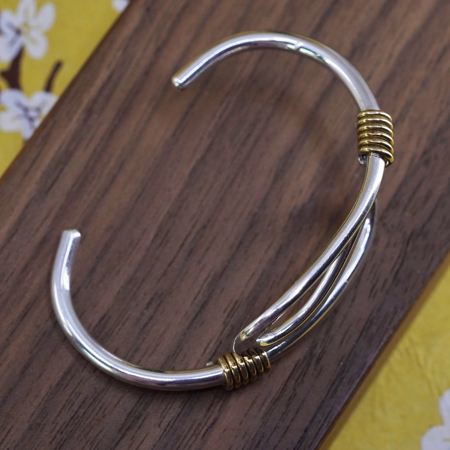 5.75”, two tone Sterling silver handmade bracelet, 925 cuff rope around details