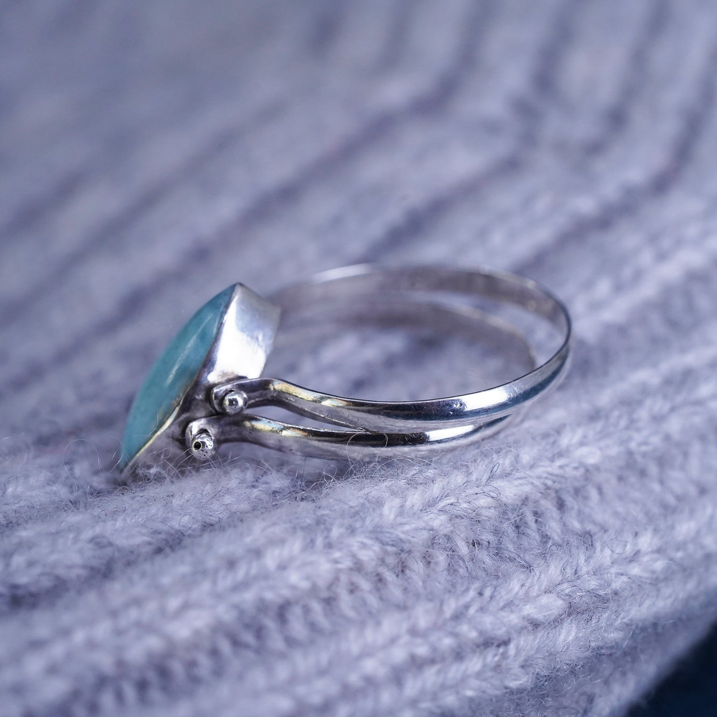 Size 8.25, Vintage sterling 925 silver double sided ring with larimar and amber