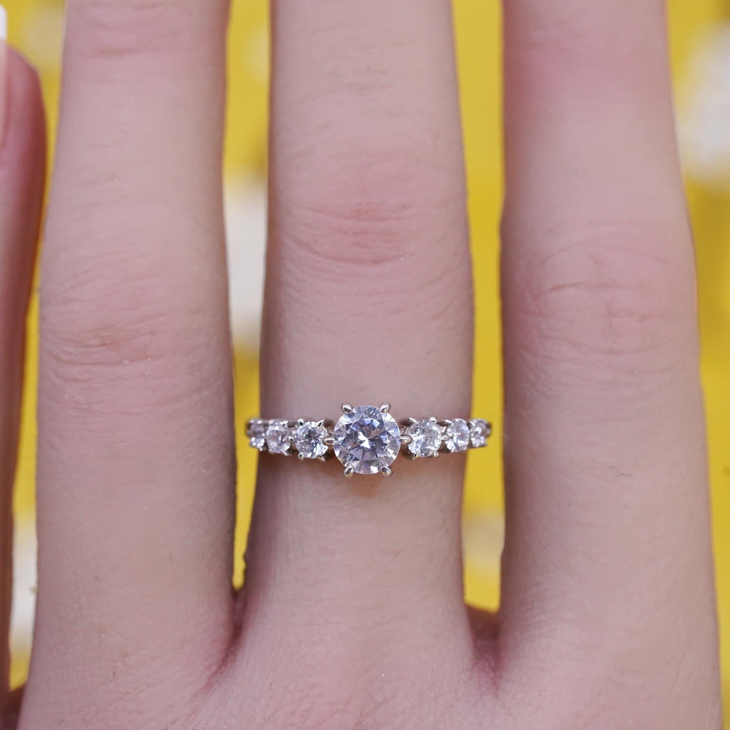 Size 7.25, vintage Sterling 925 silver engagement ring with clear cz ring