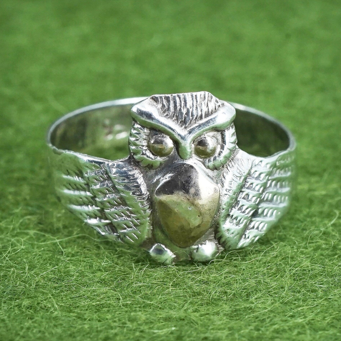 Size 9, two tone 18K Sterling silver handmade ring, 925 owl band golden eyes
