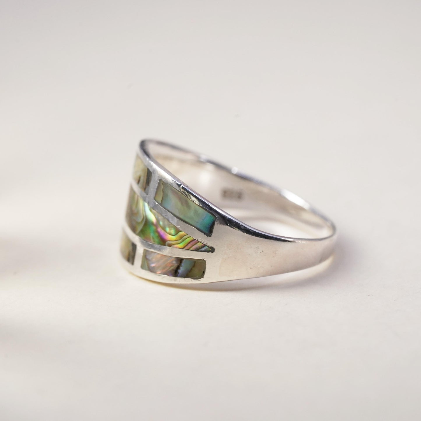 Size 8, Vintage sterling silver handmade ring, 925 band with abalone inlay