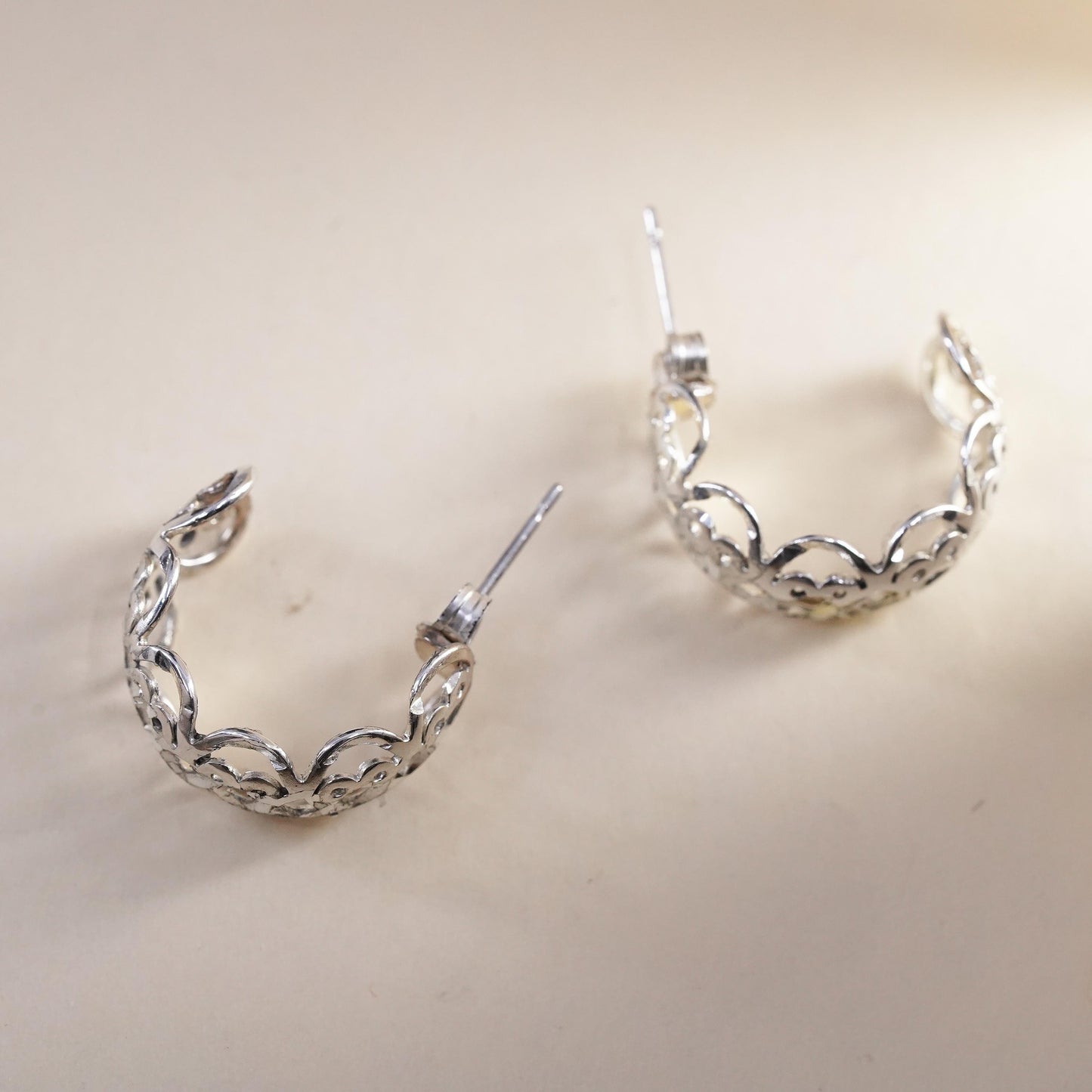0.75", Vintage sterling 925 silver studs, filigree 925 huggie earrings