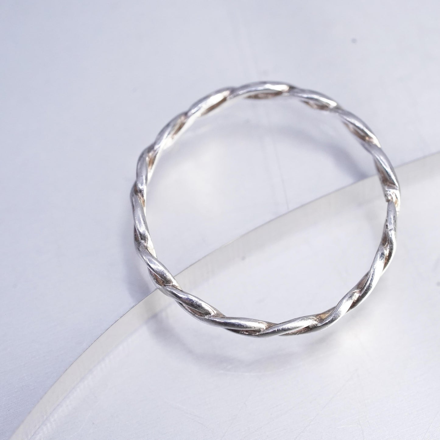 Size 9, VTG southwestern Sterling 925 silver handmade ring, woven braided band