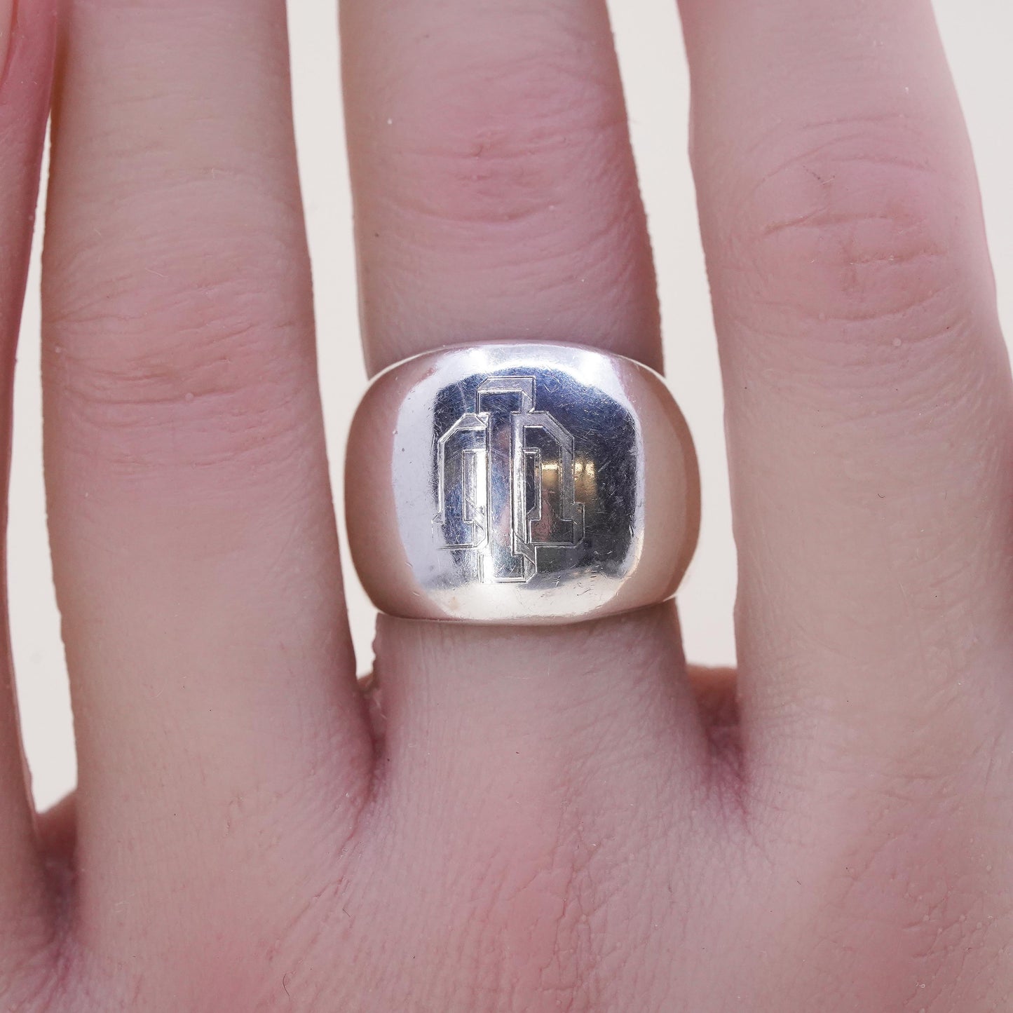 Size 7.25, sterling silver ring, 925 mens band engraved IU Indiana university