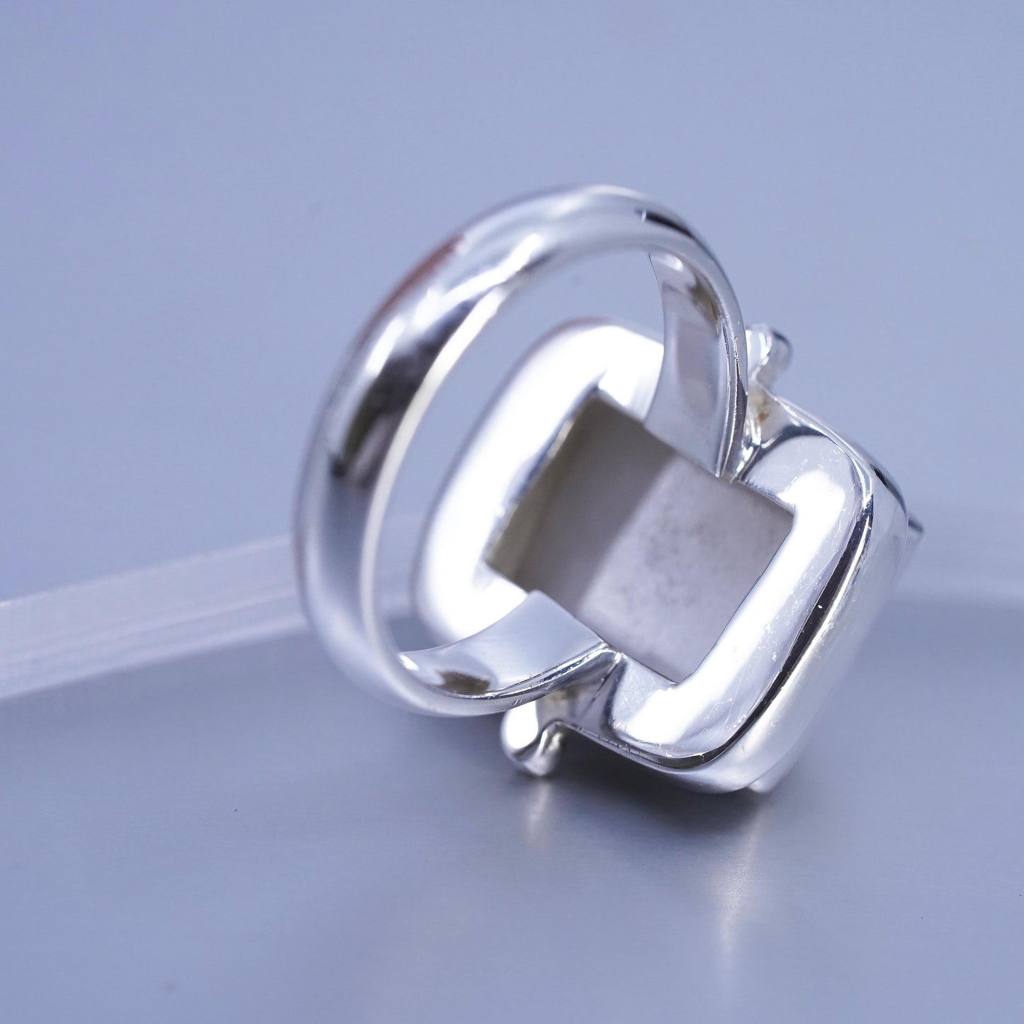 Size 9, vintage Sterling 925 silver handmade ring with moonstone