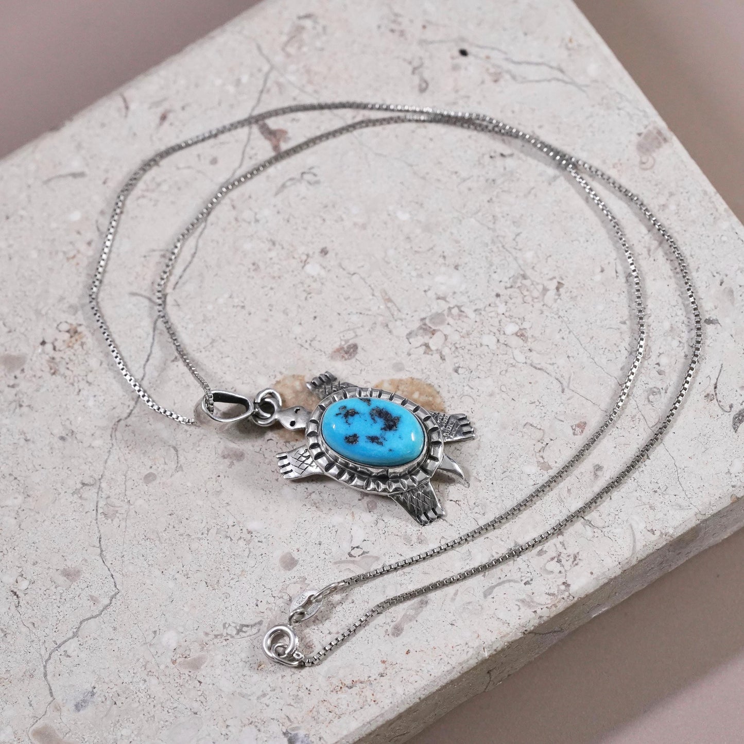 16” Native American Frederick Chavez Sterling 925 silver box necklace turtle