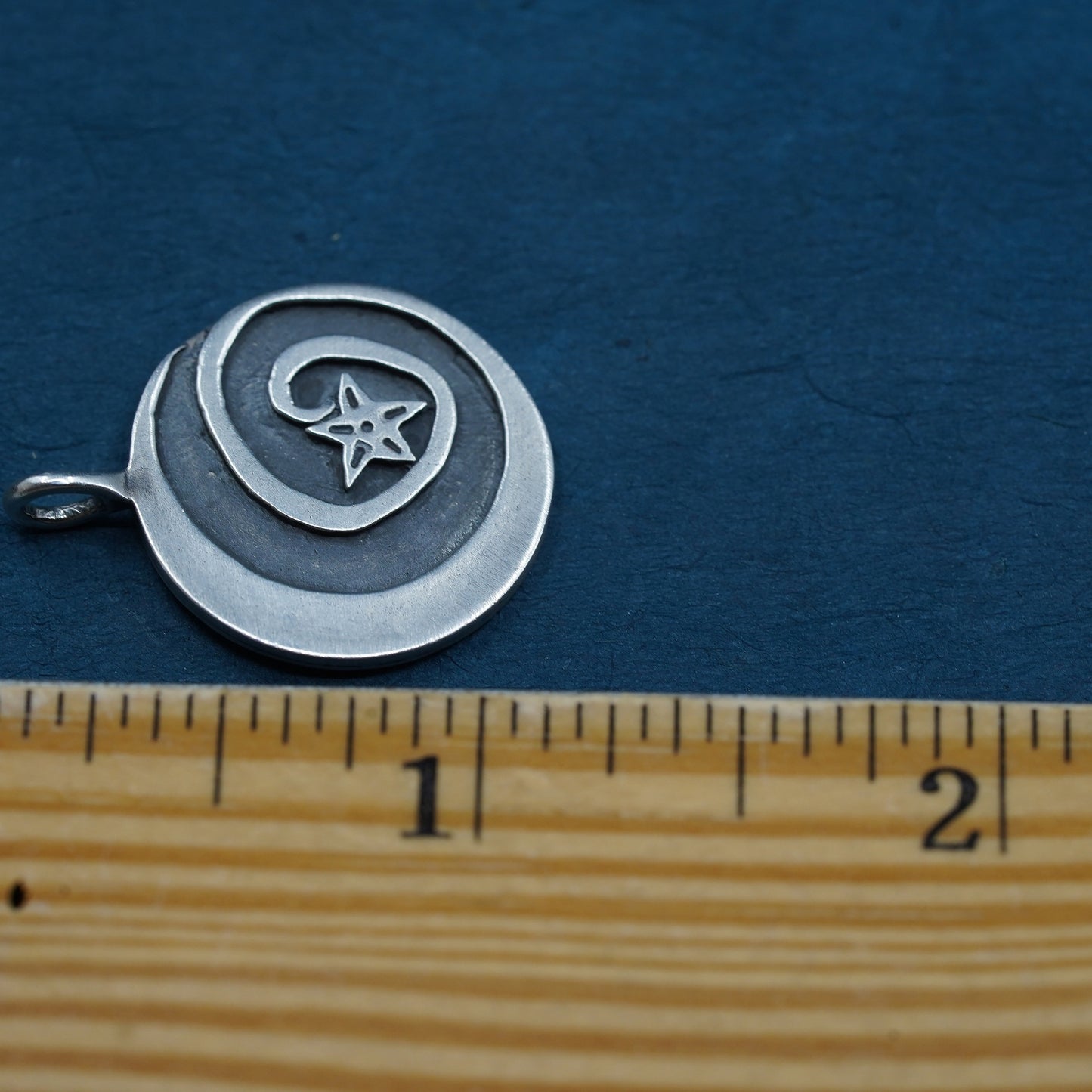 Vintage Sterling silver 925 circle moon star pendant embossed “reach for moon