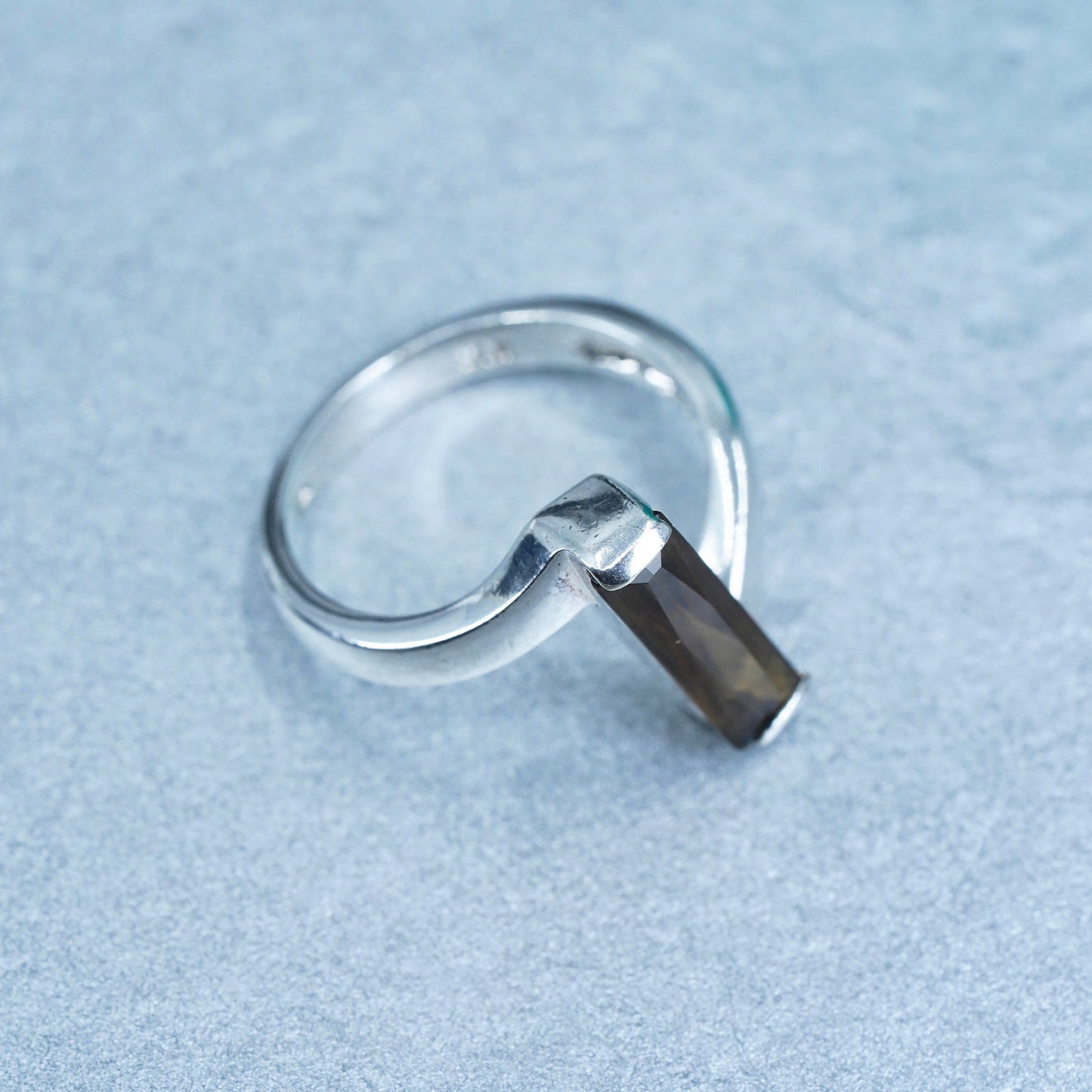 Size 6, vintage Sterling 925 silver handmade long ring with smoky quartz