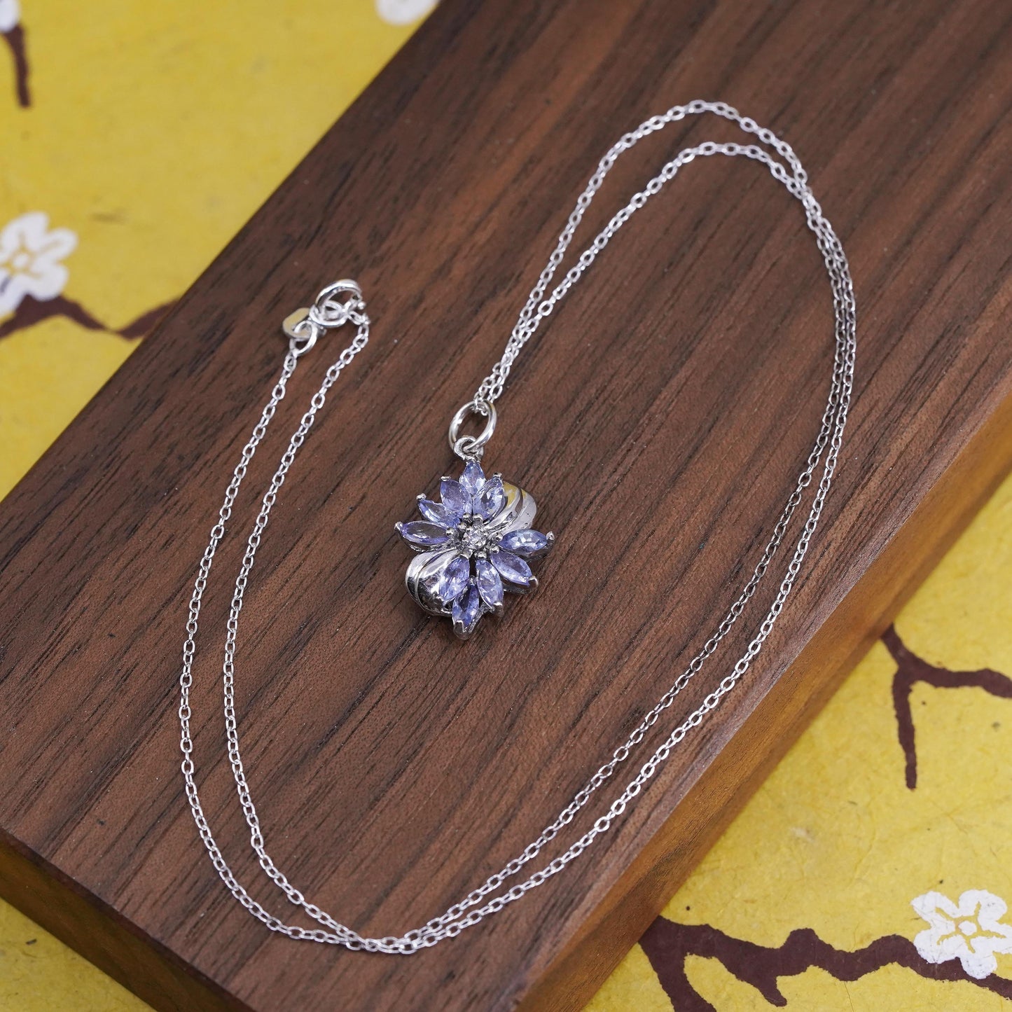 18" Sterling silver handmade necklace, 925 circle chain amethyst flower pendant