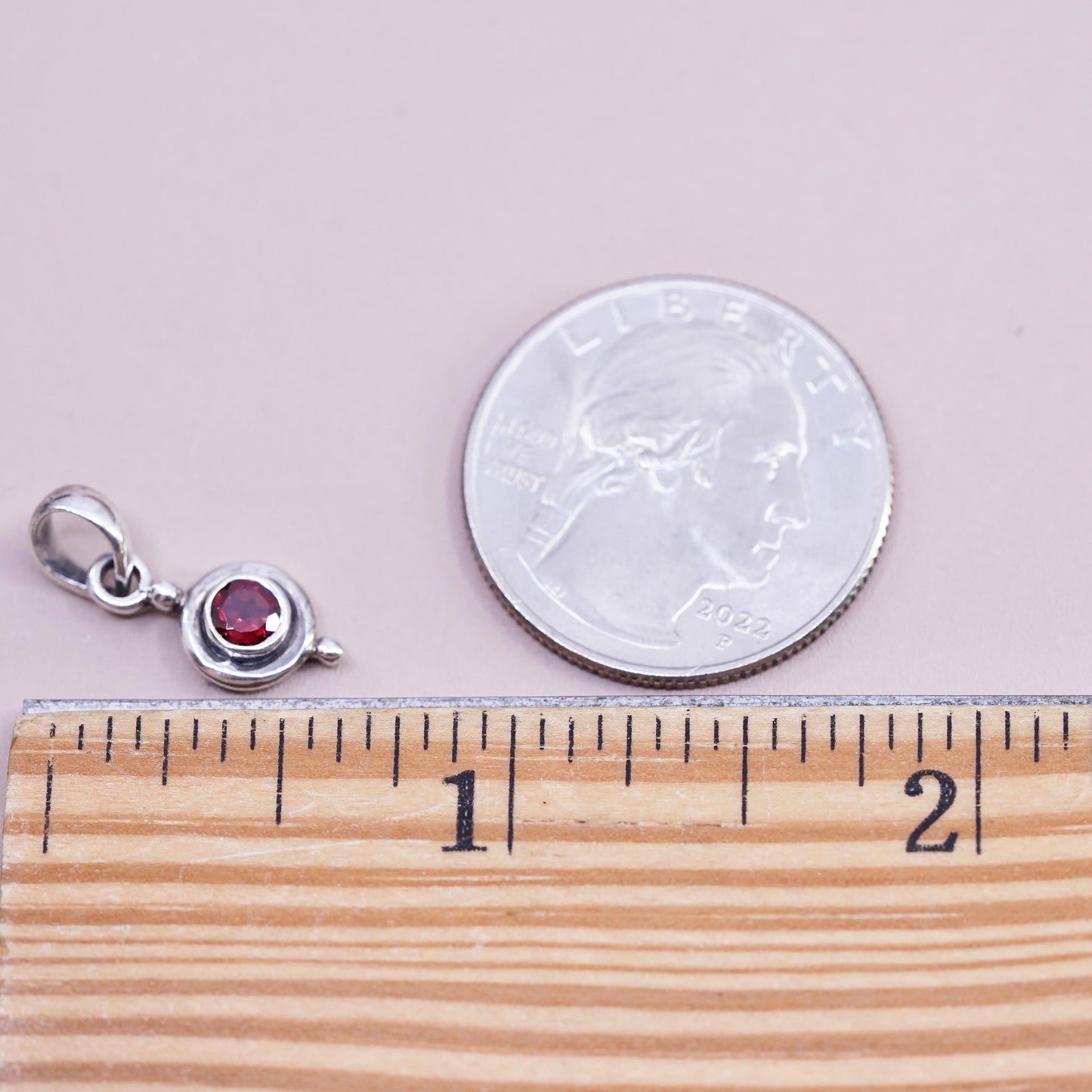 Vintage Sterling silver 925 handmade circle pendant with ruby