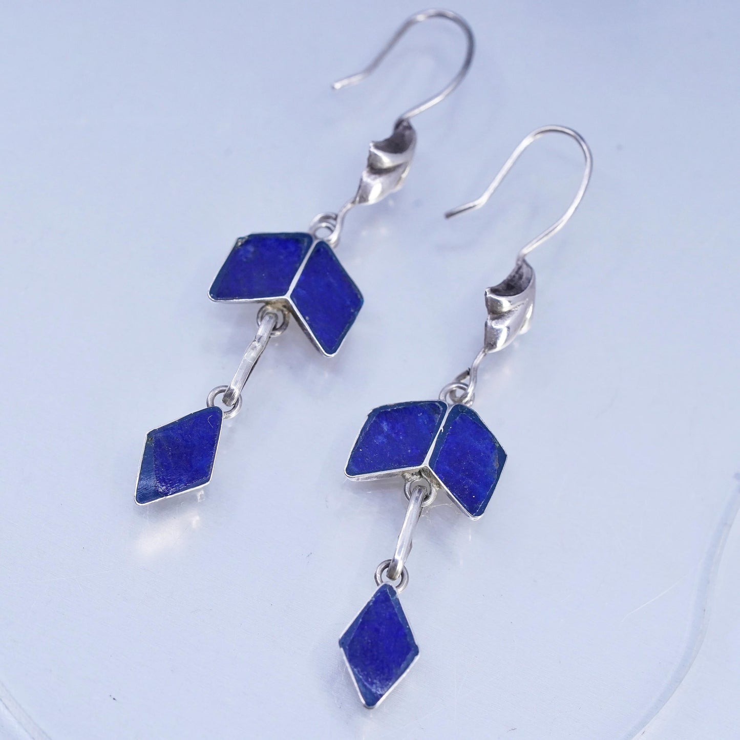 Vintage Native American Sterling 925 silver handmade earrings with lapis lazuli