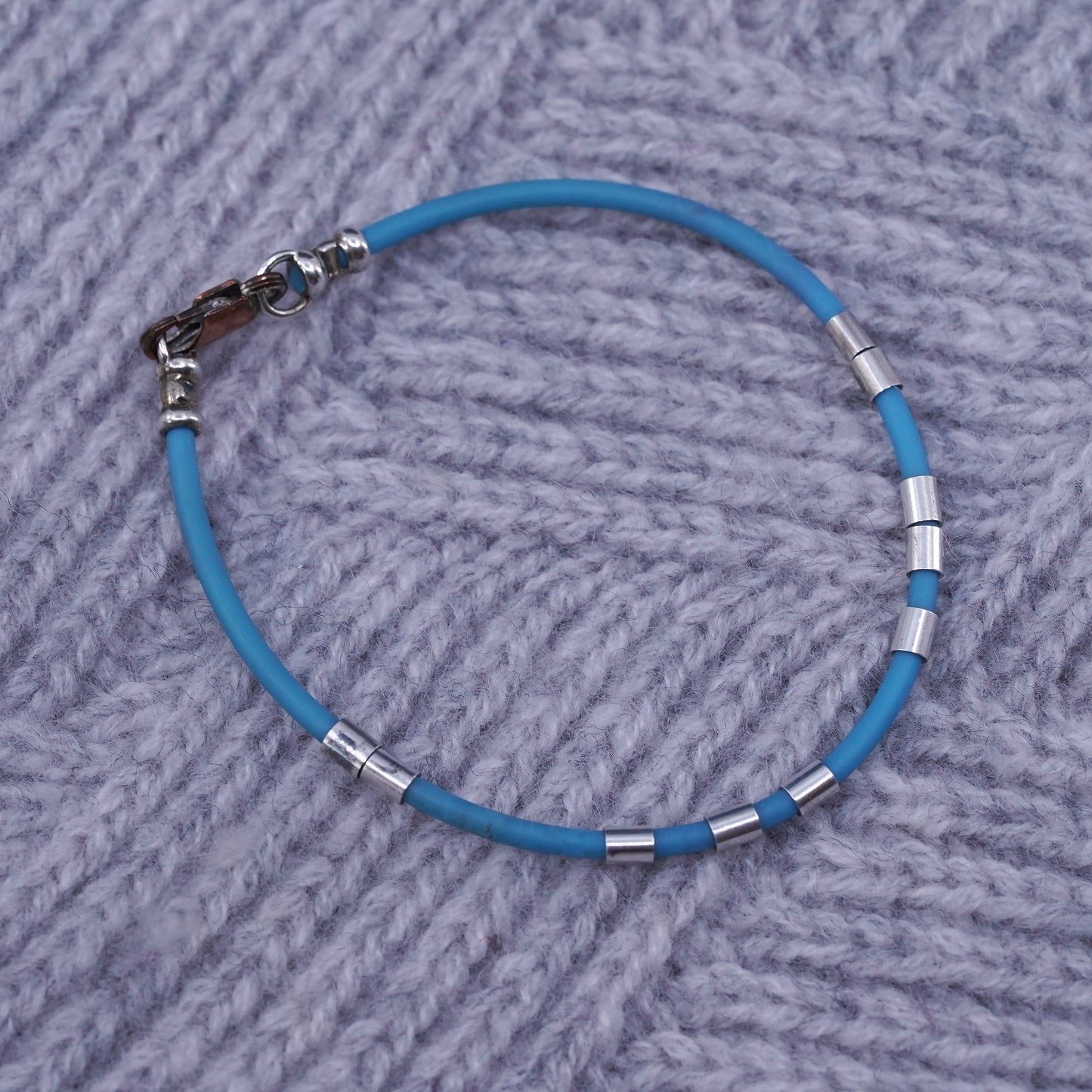 6.25”, Vintage Sterling silver handmade bracelet, 925 tube blue rubber band