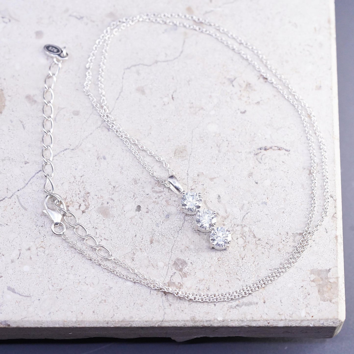 16+2", vintage Sterling silver necklace, 925 circle chain w/ cluster cz pendant