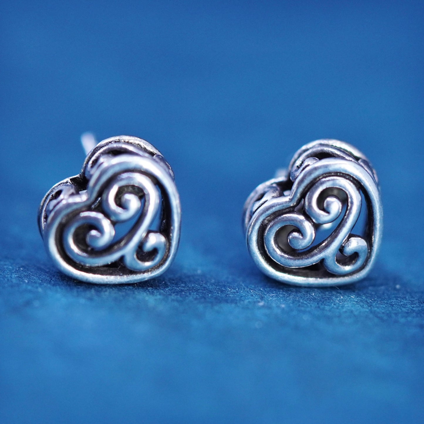 vintage Sterling silver handmade earrings, filigree 925 heart studs