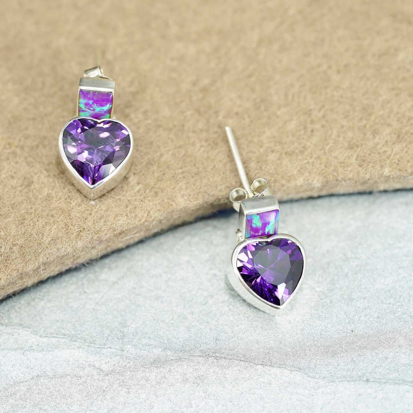 Vintage jewelry | Sterling 925 silver earrings with heart amethyst and opal
