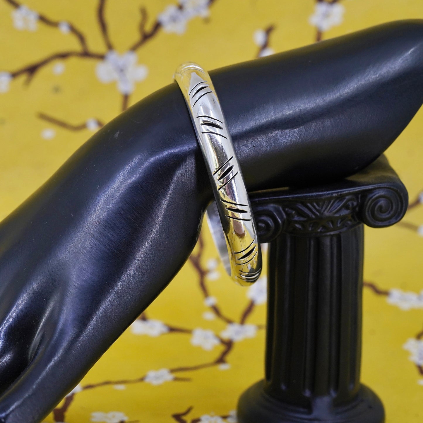 8”, Vintage Mexico Sterling silver handmade bracelet, 925 bangle with cut out