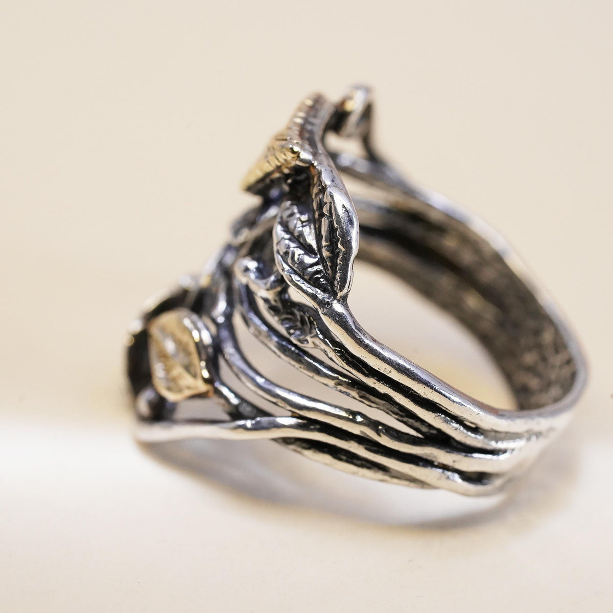 Size 6.75, Israel Pz Or Paz two tone Sterling silver ring, 925 Leafy vine band