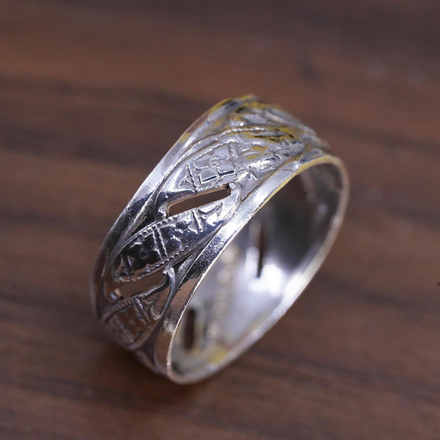 size 6, VTG southwestern Sterling silver handmade ring, 925 Openwork wide band