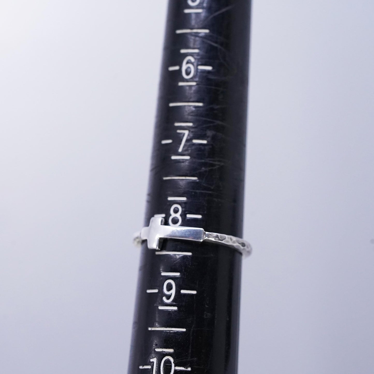 size 8, Silpada Sterling Silver R2292 Simplex Cross Band Ring 925