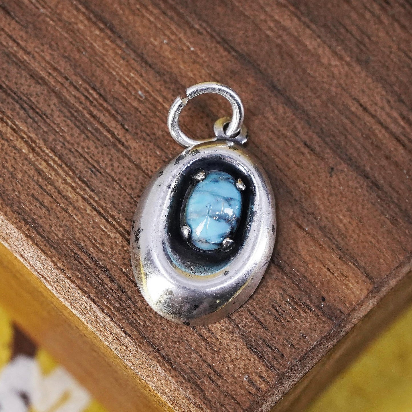 Native American handmade sterling 925 silver oval charm pendant with turquoise