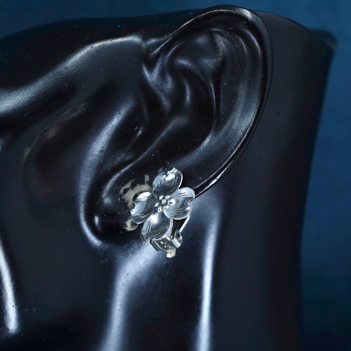 NYE Sterling silver handmade earrings, solid 925 silver dogwood flower clip on